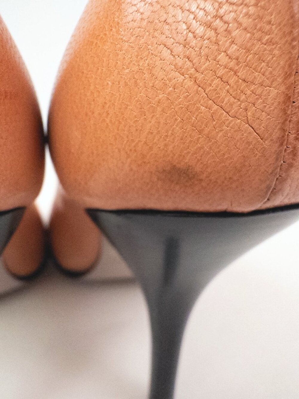 Italian Made Blush Nude Pointed Toe Pumps | Y2K Minimalist Sz 8 - Picture 11 of 12